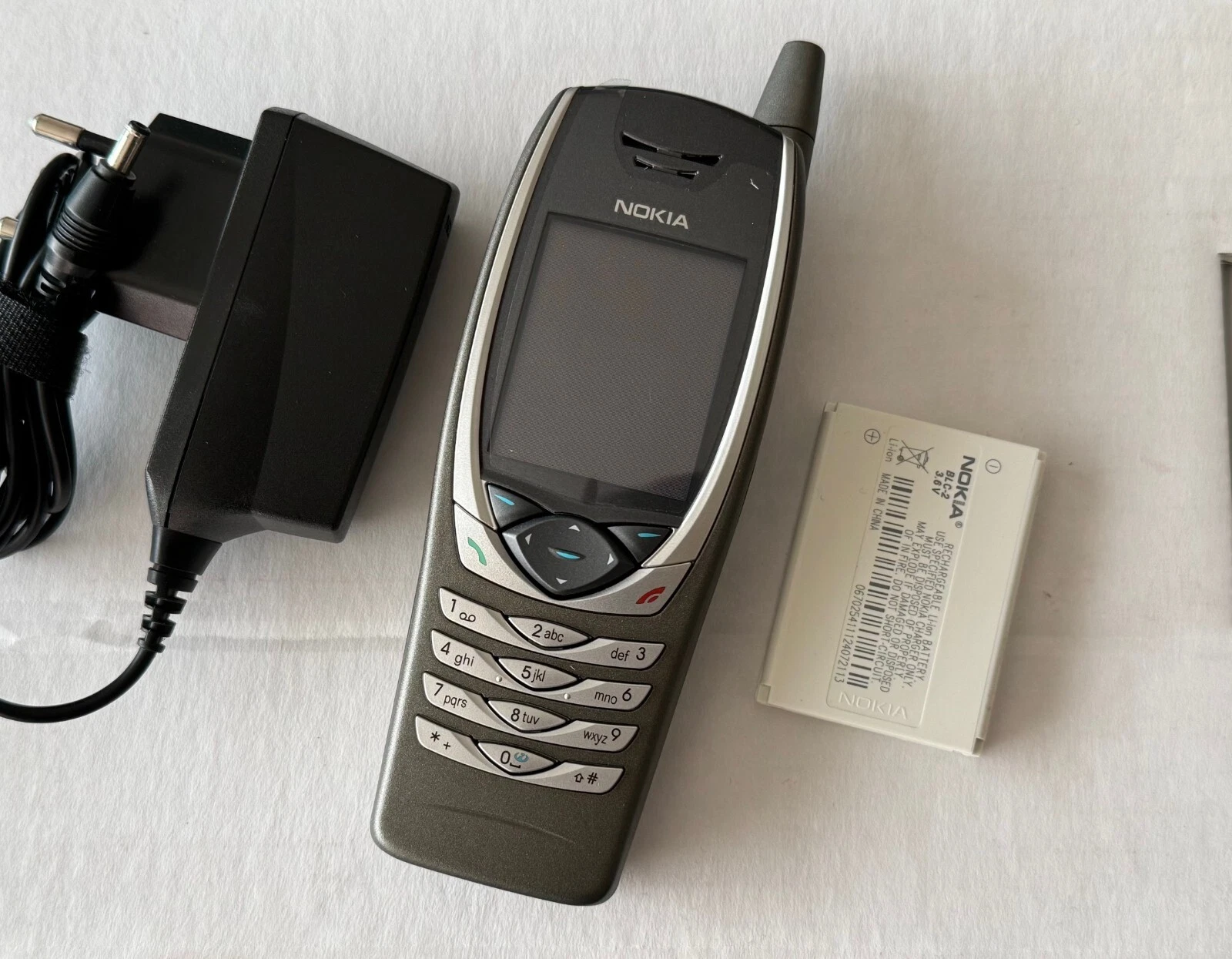 Nokia 6650 NHM-1 Handy Smartphone Unlocked UMTS WCDMA Kamera (Set in White-Box)