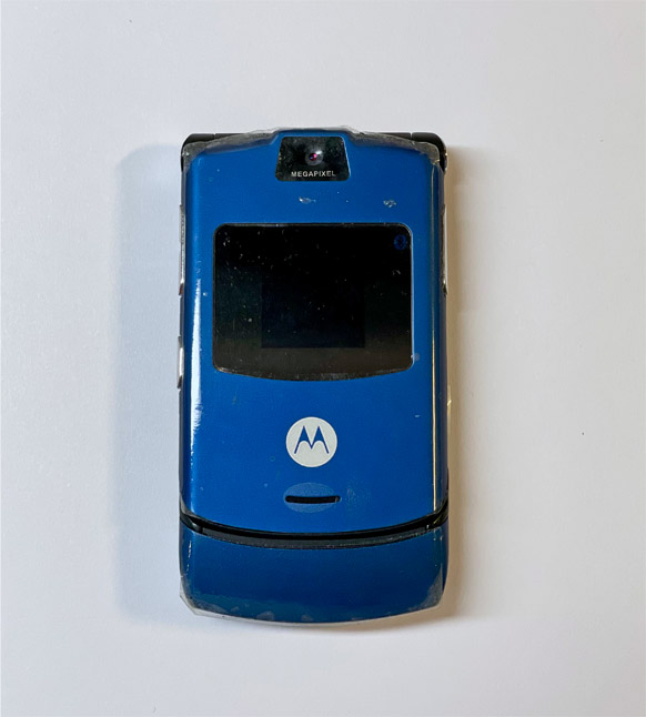 Motorola RAZR V3 Klapp-Handy Unlocked Quad-Band Mobile Phone Kamera WAP wie Neu