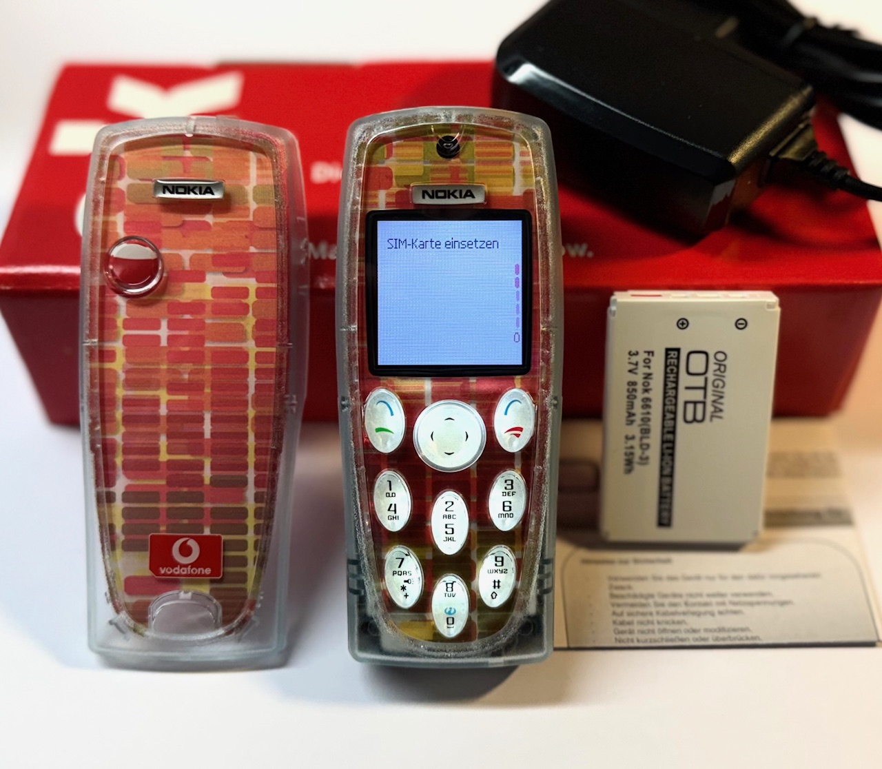 Nokia 3200 RH-30 Tasten-Handy Tri-Band Mobile Phone GPRS Kamera Neu New Box